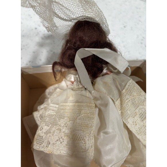 BISQUE Nancy Ann Storybook Doll FAMILY SERIES BRIDE no. 86 - Picture 5 of 8